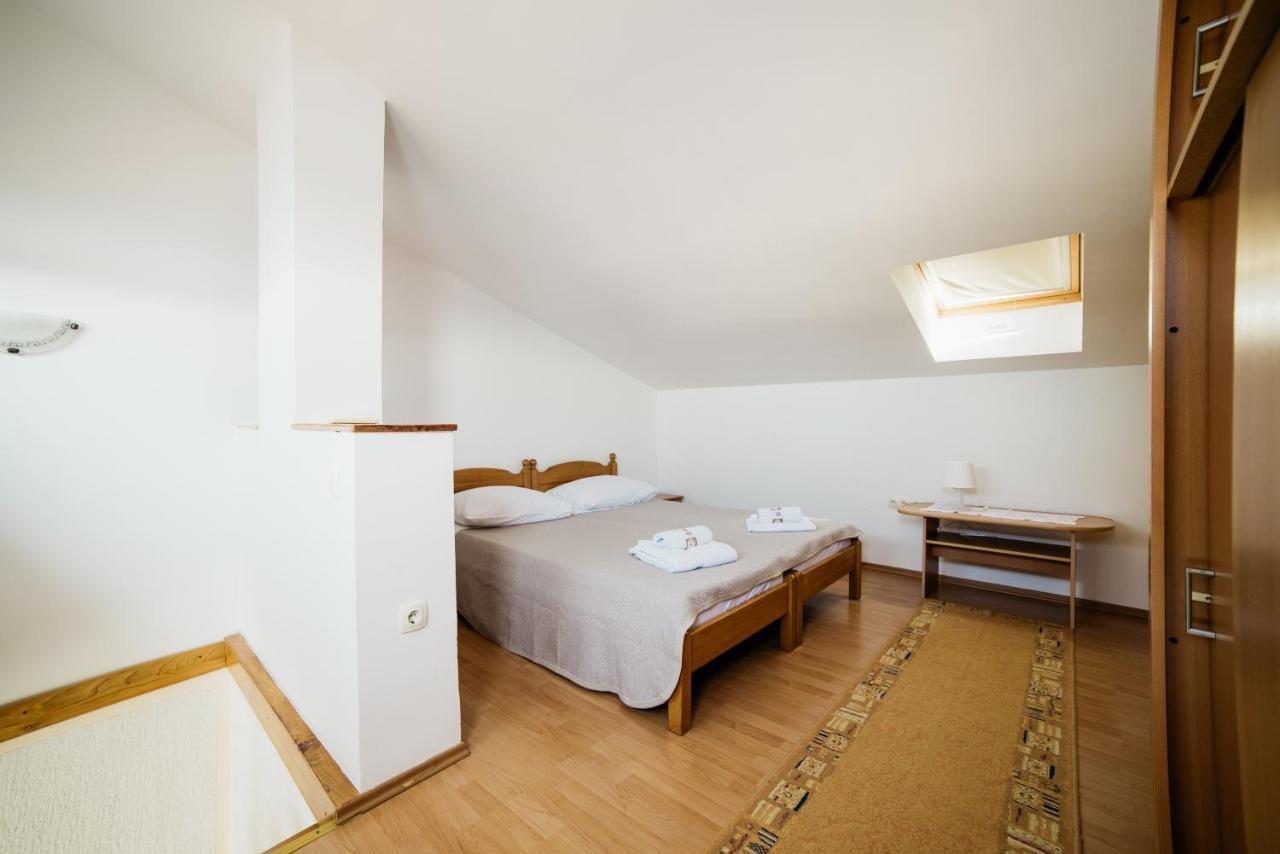 Apartment Selce 5206A 외부 사진